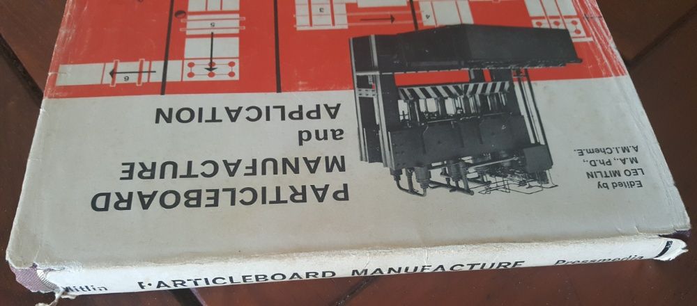 Particleboard, manufacture and apllication