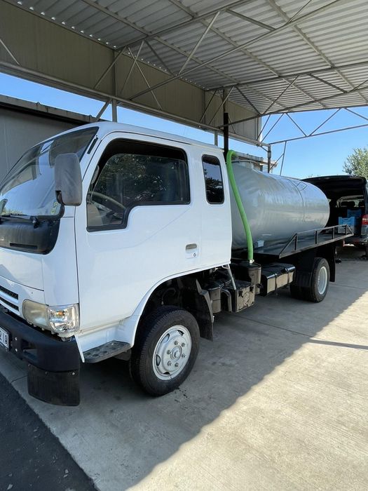Dong Feng EQ-1044