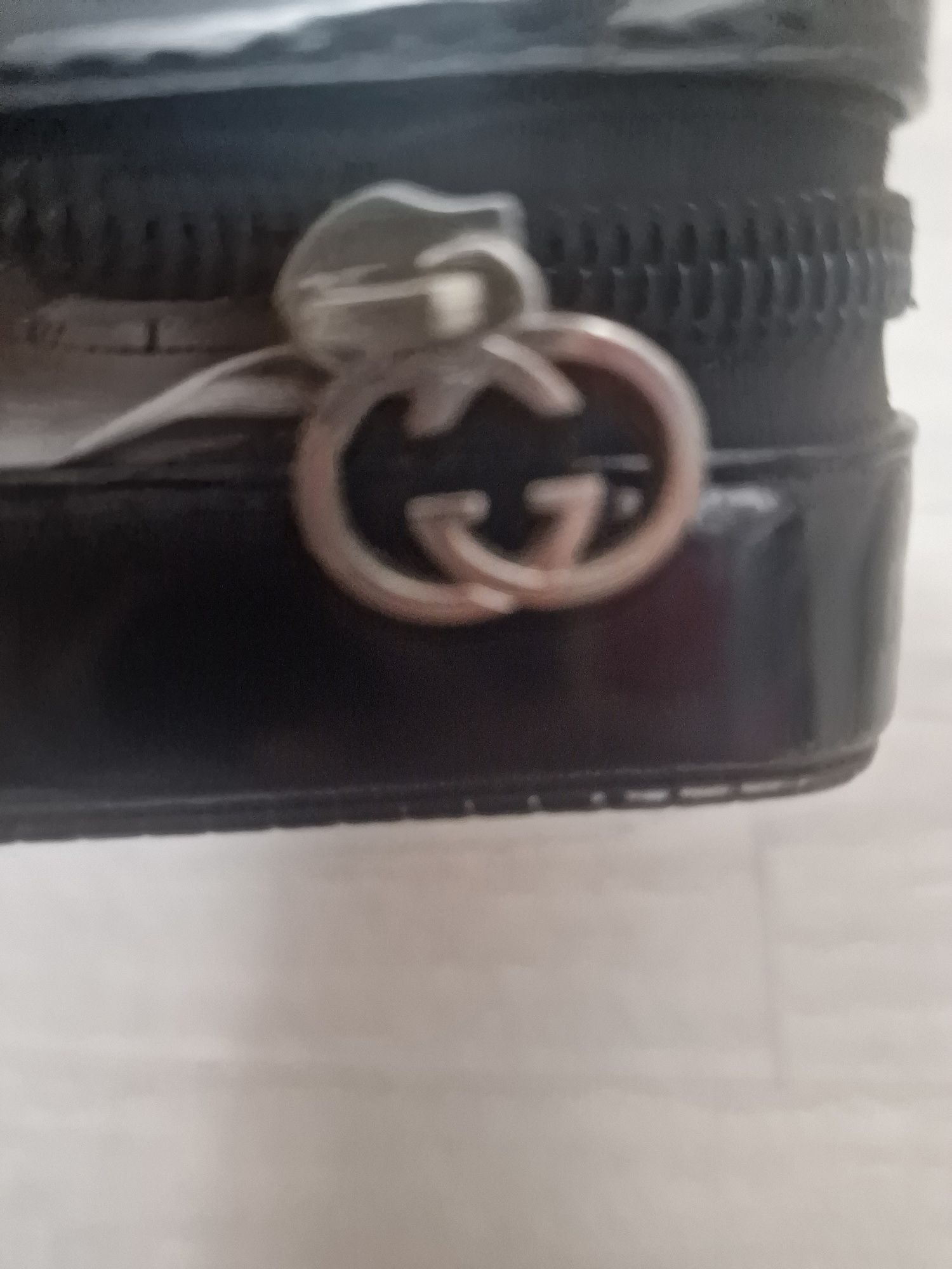 Caixa estojo Gucci