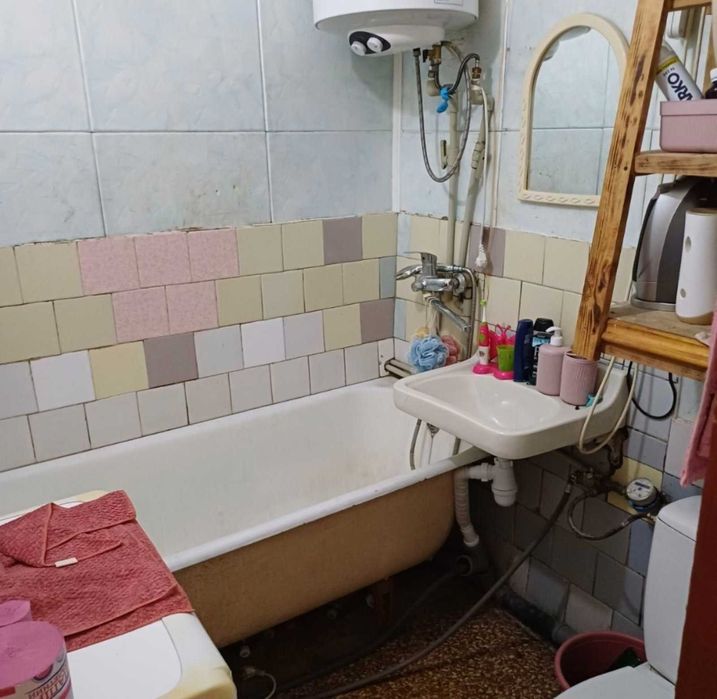 Продается 2 ком квартира по ул. Сеченова, Заводской р-н