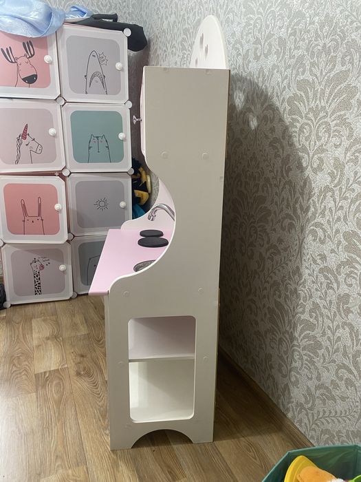 Дитяча дерев’яна кухня