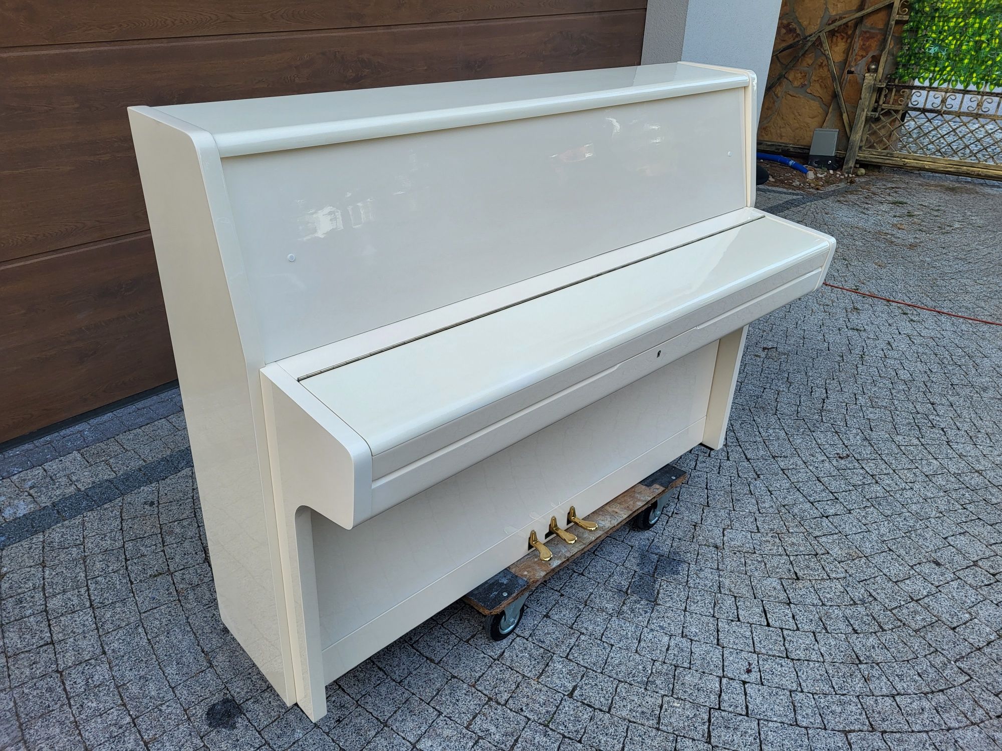 Handok Korea 110 pianino idealne do nauki białe nie malowane gwarancja