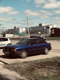 Продам машину AUDI 80