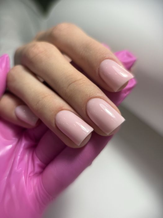 Манікюр Львів.