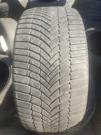 Шини 245/40/19 Bridgestone