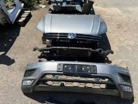 Бампер VW TIGUAN 5NA Капот Тигуан Радиаторы Радар Панель Решітка Тига