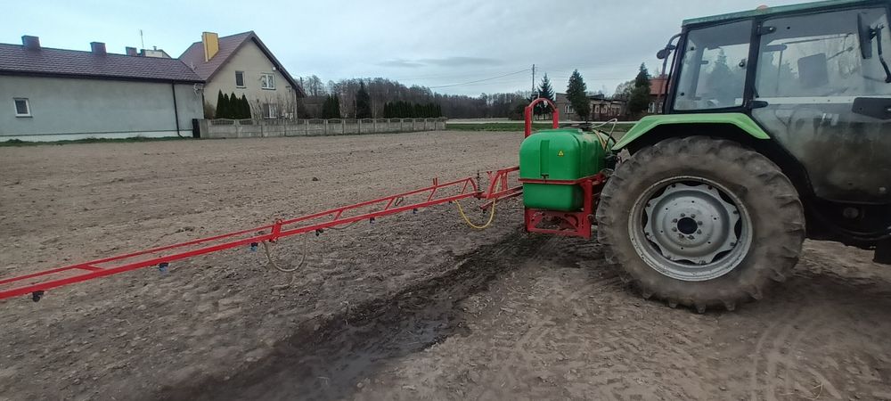 Opryskiwacz 600l 12m