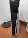 Vendo ps5 mais 2 comandos e 4 jogos, vendo porque nao lhe dou uso.