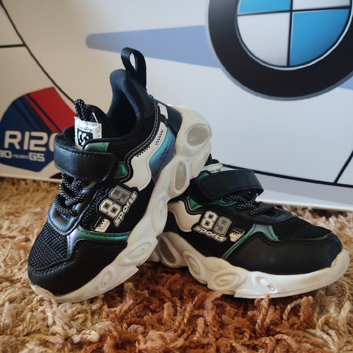 Кроссовки весна/осень 26