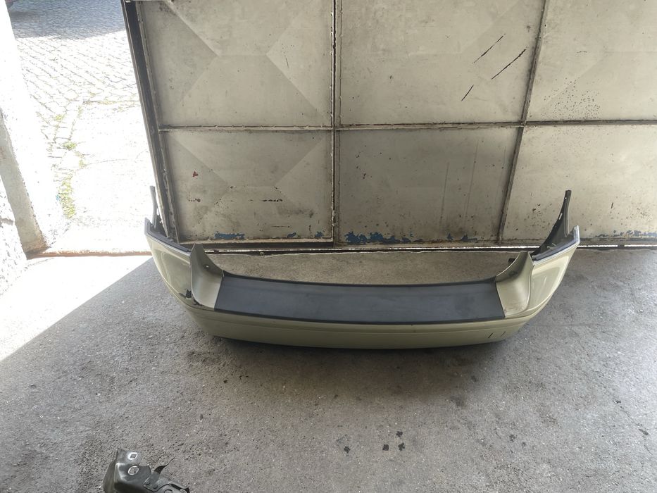 Parachoques frente farois Volvo V50