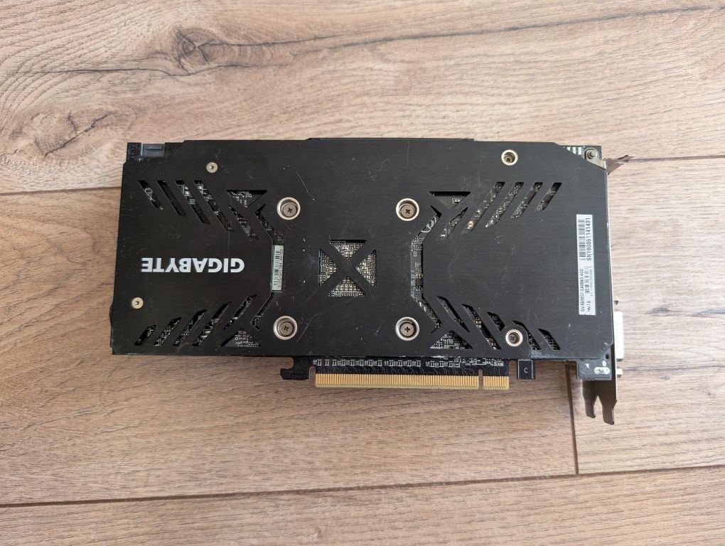 Karta graficzna Gigabyte Radeon R9 380 4 GB