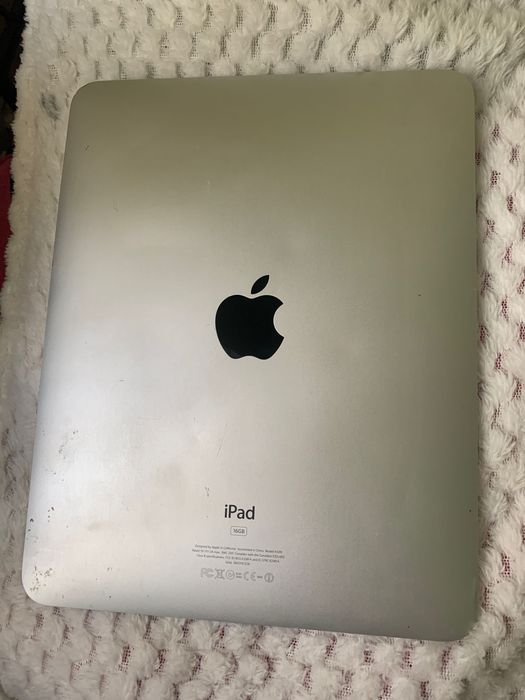 iPad на запчасти