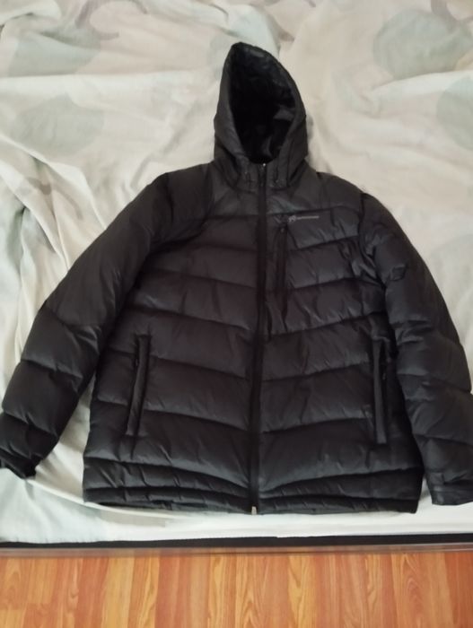 Пуховик 52-54 р. зимова куртка чоловіча чорна тепла парка бу