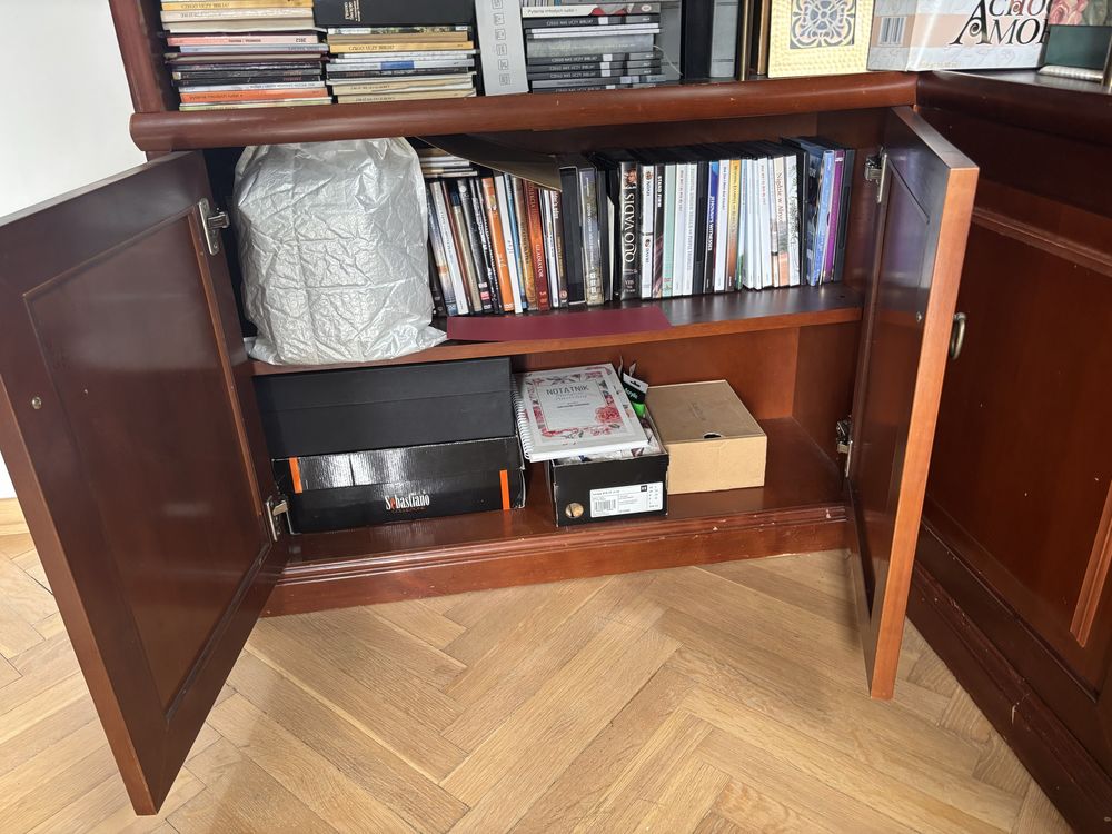 Biblioteczka regał