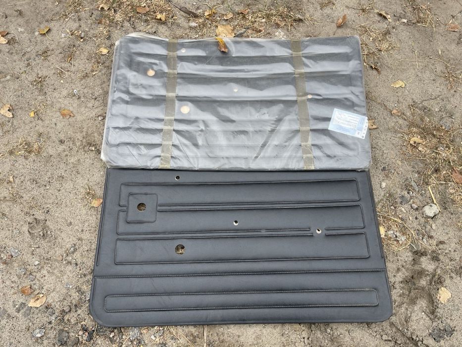 Передние карты ваз заз  2107.2106.2106.2104.2103 левая правая