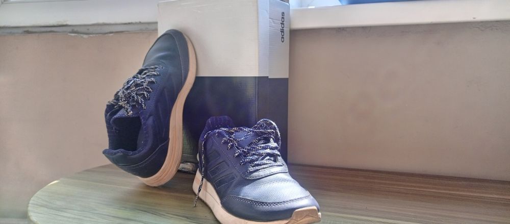 Кросівки Adidas оригінал