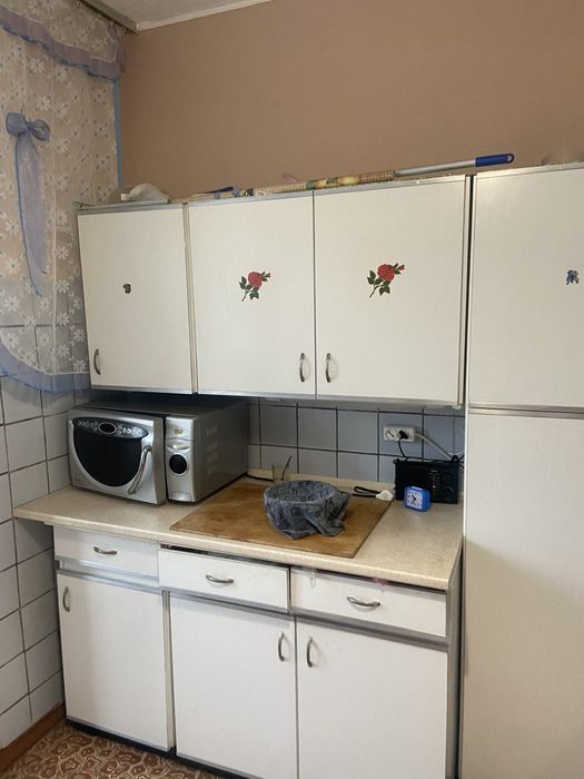 Оренда кімнати на вул. Кіото, 13. Метро 10 хв. пішки.
