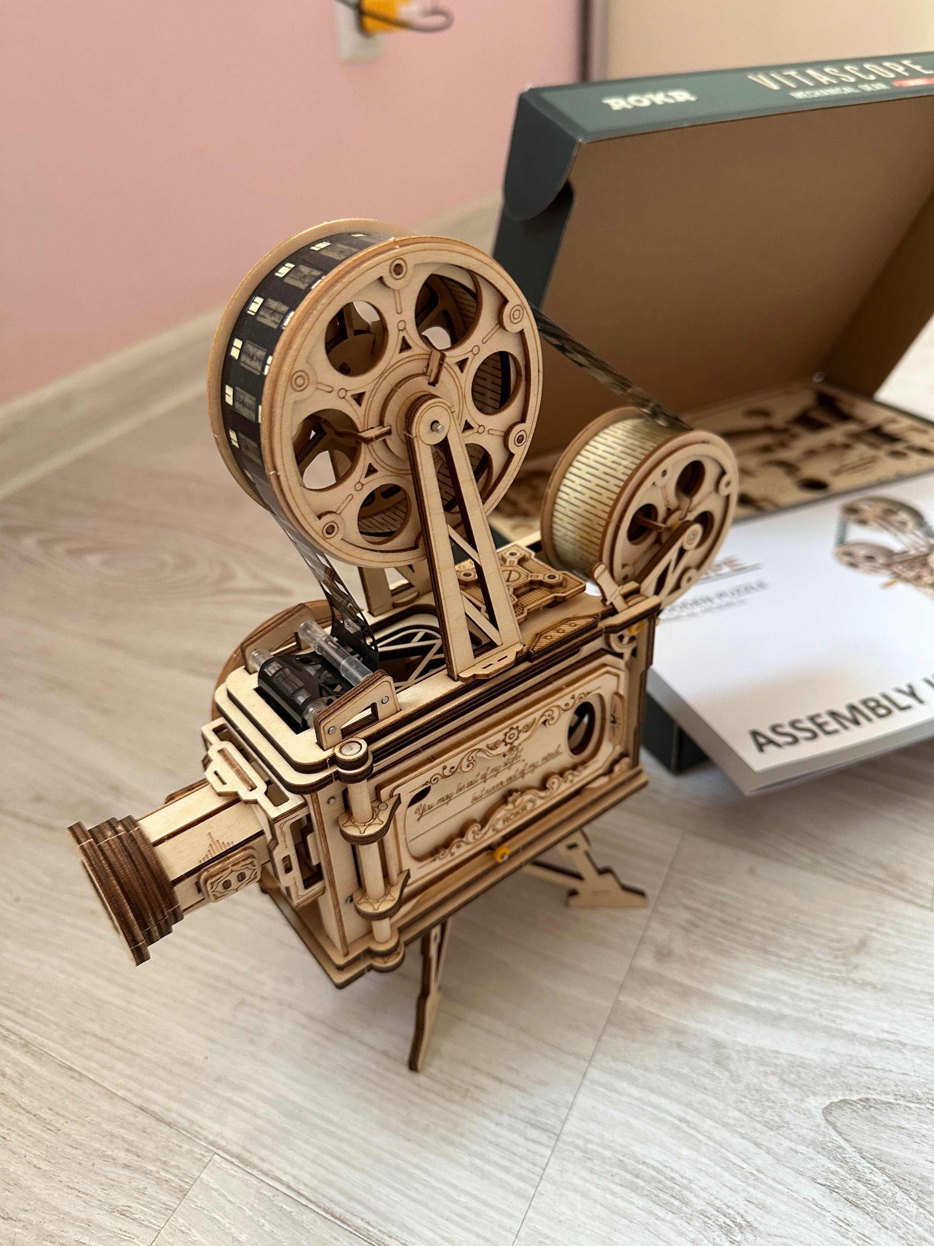 Кінопроектор 3D дерев'яний механічний пазл (Vitascope, ROKR)