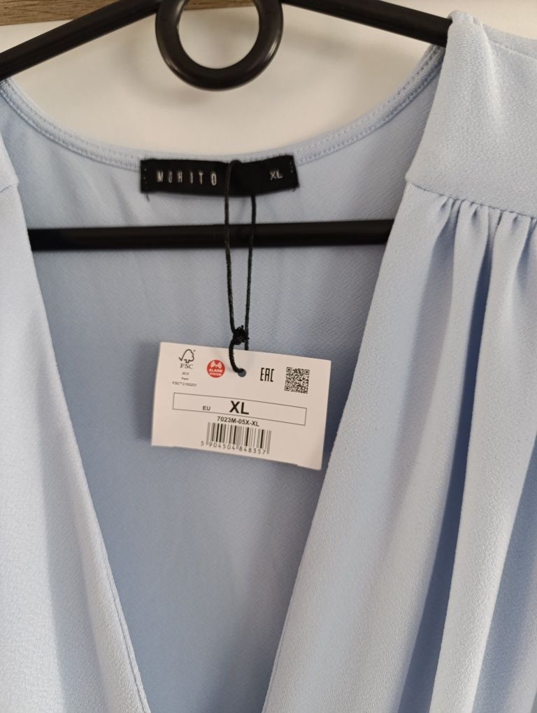 Mohito 42 XL błękitna sukienka kopertowa na chrzciny na komunię