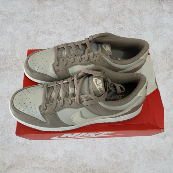 Nike dunk low bone beige