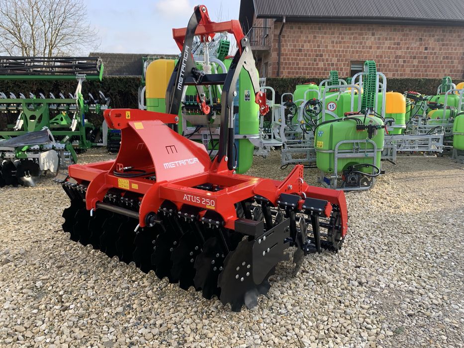 Agregat talerzowy METANGA ATUS 2,5m 2,7m 3m RATY Brona Talerzowa  HIT