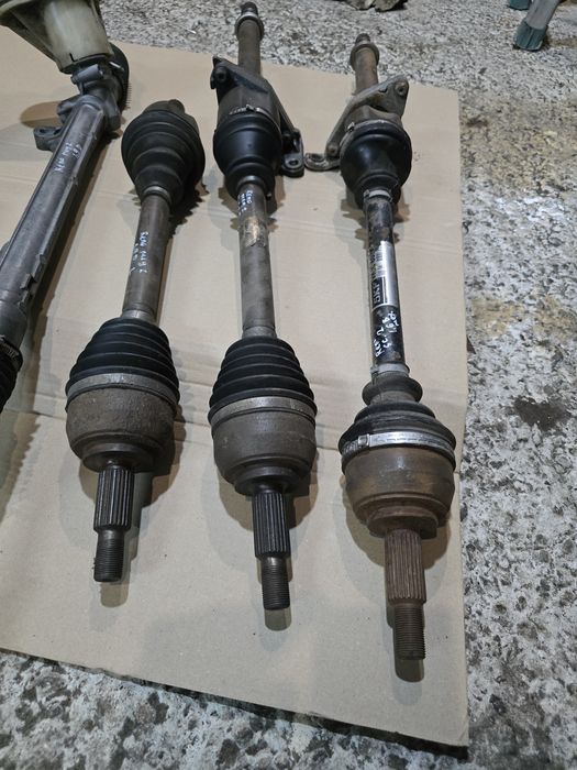 Полуось рено меган 2 сценик 2 піввісь шрус правая левая Renault Megane