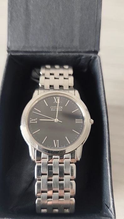 Citizen ECO-DRIVE серии AR0015-68E