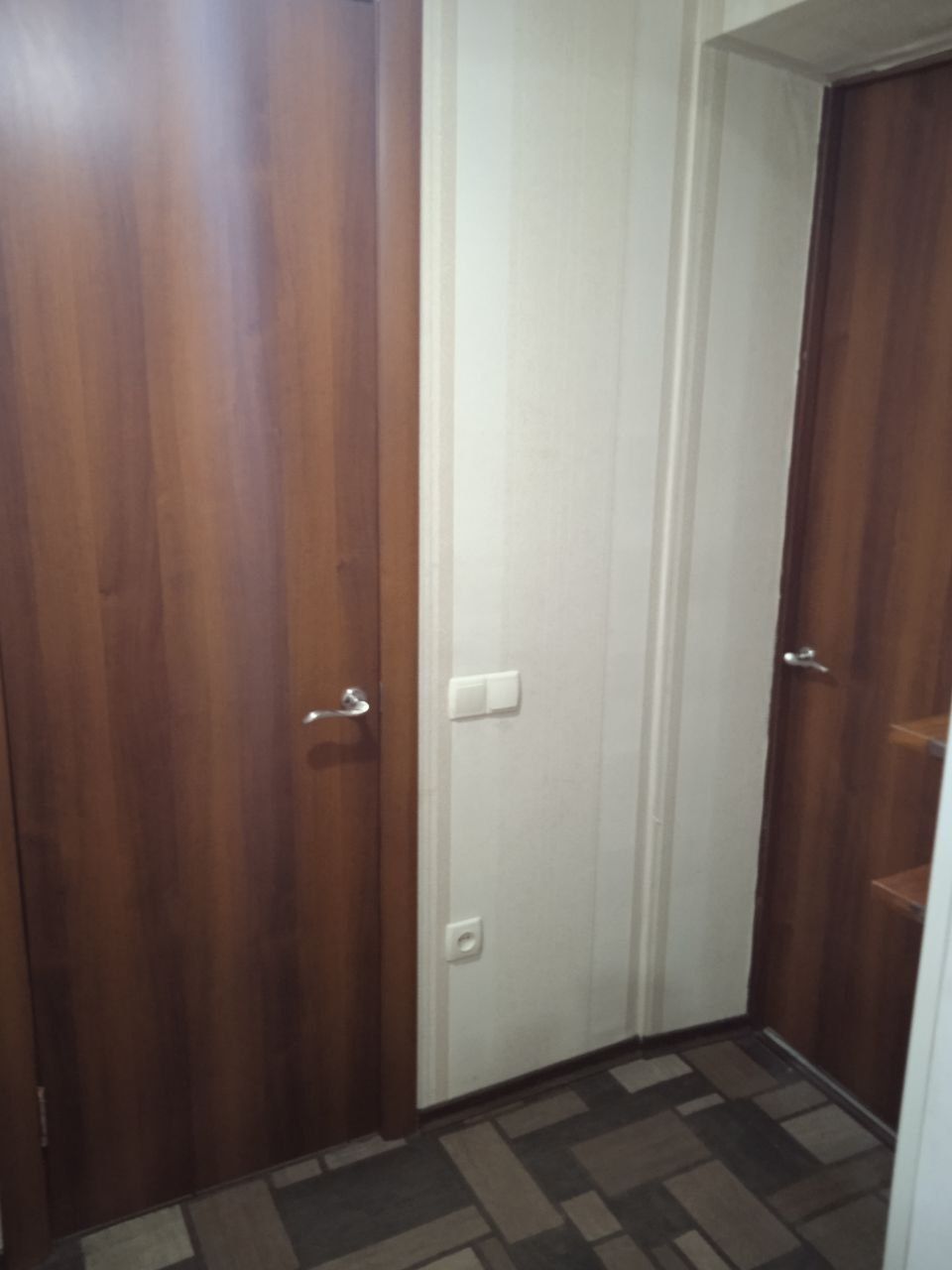 Продаж - житло в приватному секторі в центральній частині м. Самар