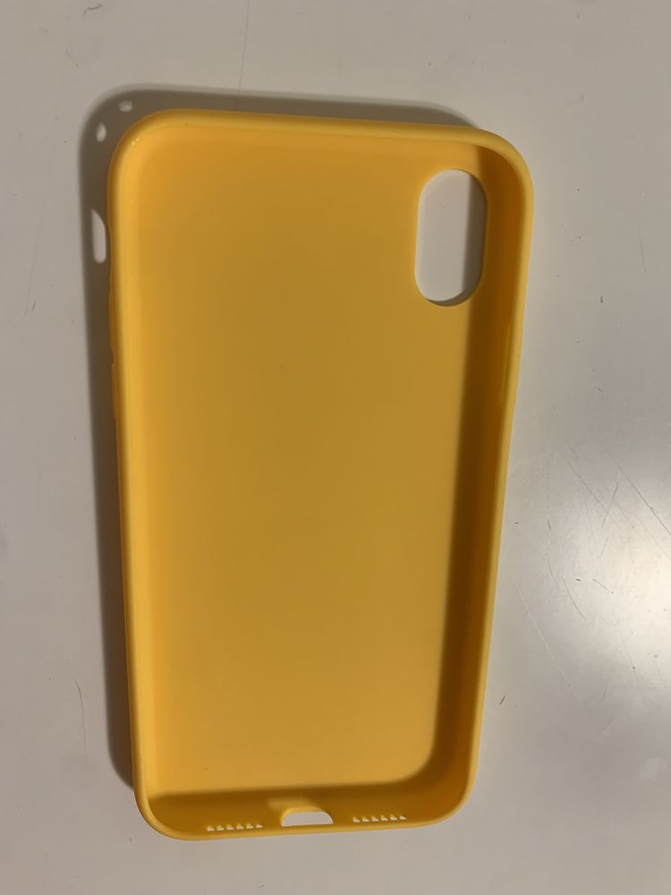 Чохли iPhone XR , 11