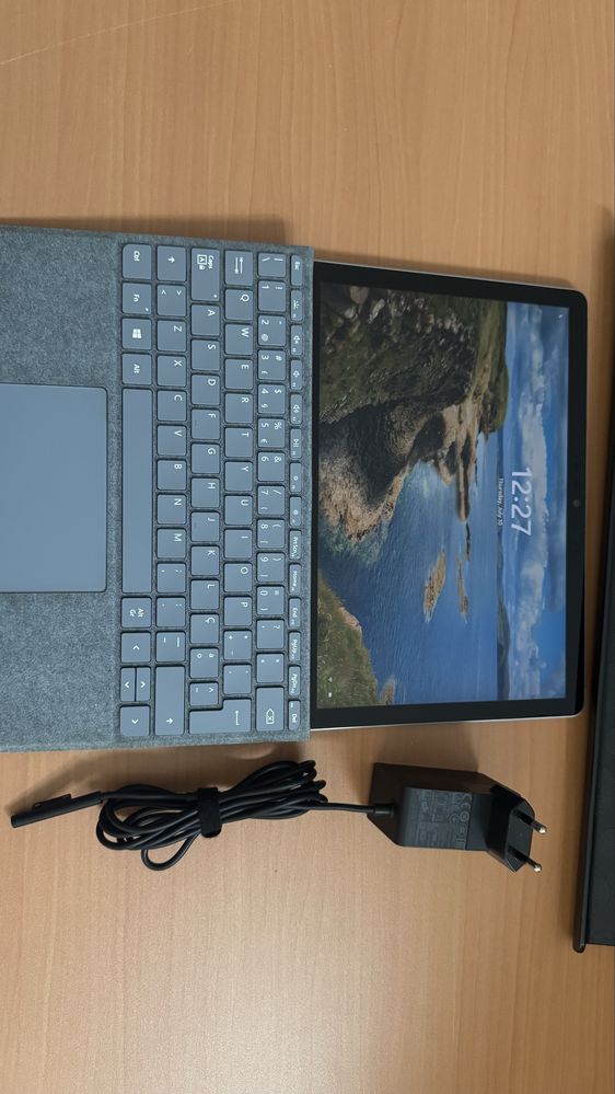 Microsoft surface go 3