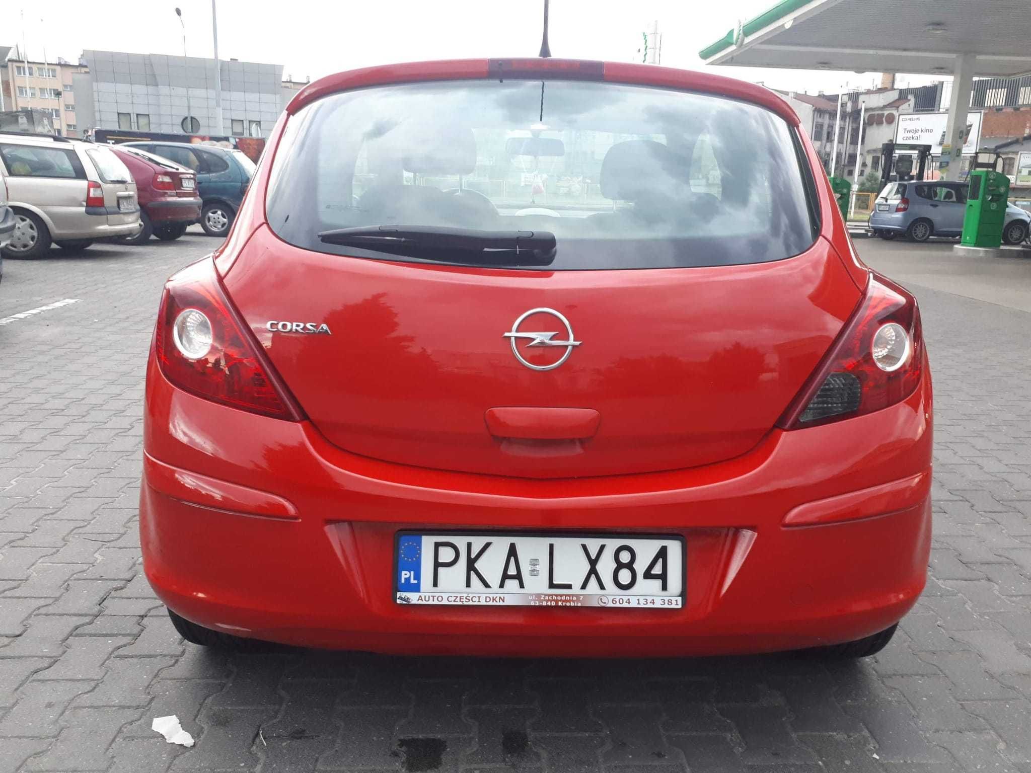 Opel corsa D 1,0 Klima, Przegląd do końca roku! TEMPOMAT-Mały przebieg