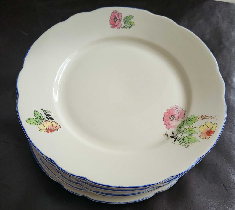 Zestaw 7 talerzy Chodzież