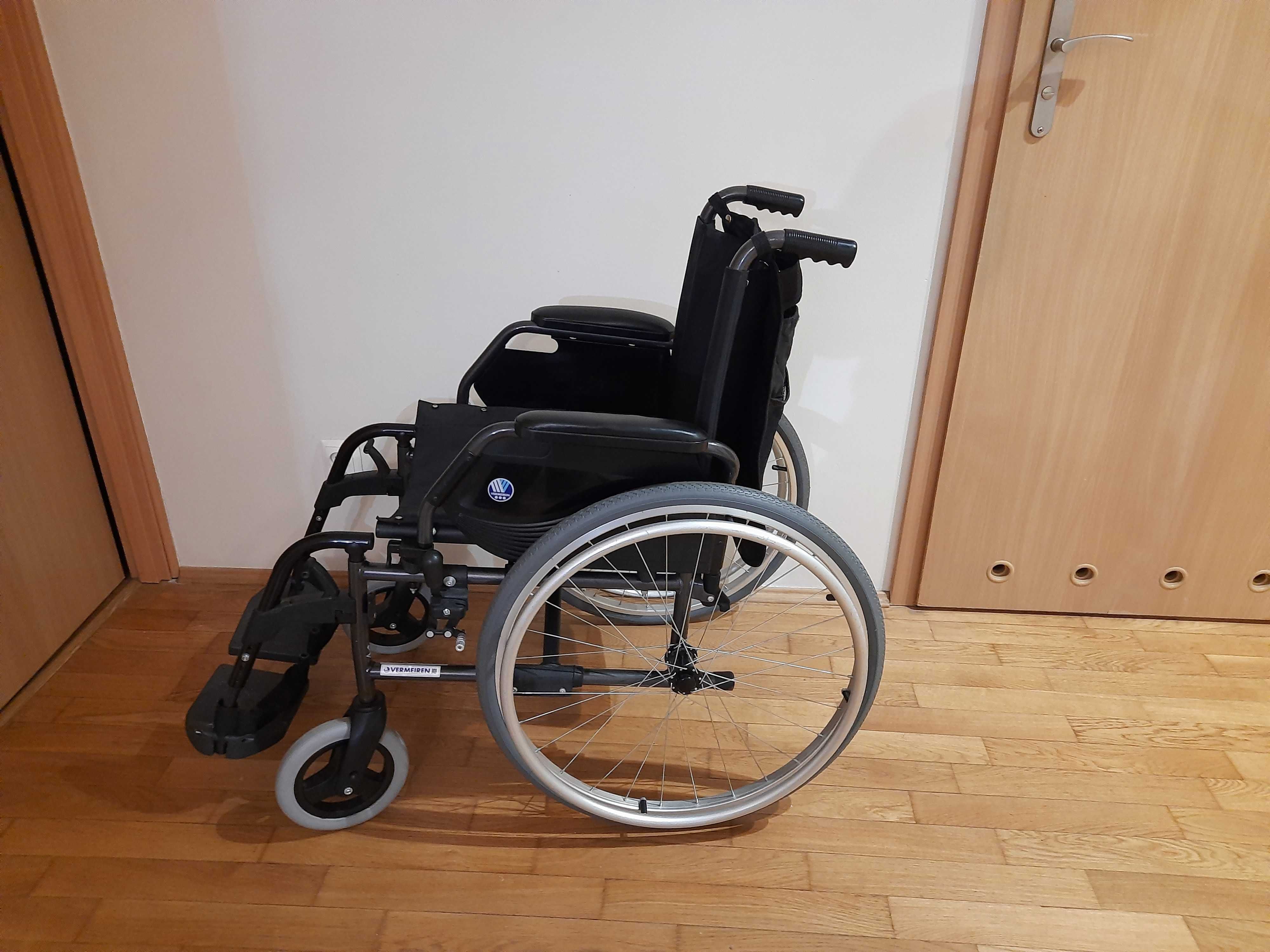 Wózek inwalidzki stalowy JAZZ S50 firmy Vermeiren