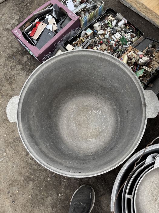 Казан на 75литров толстостенный производства ссср