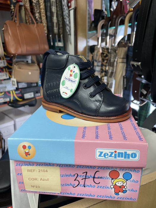 Bota Inglesa ortopédica da marca zezinho