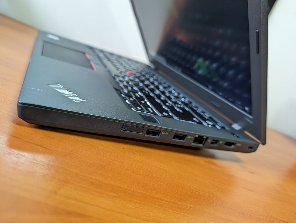 GeForce 940MX(2GB)Ноутбук Lenovo ThinkPad T460p/i7-6820HQ/16GB/512/FHD