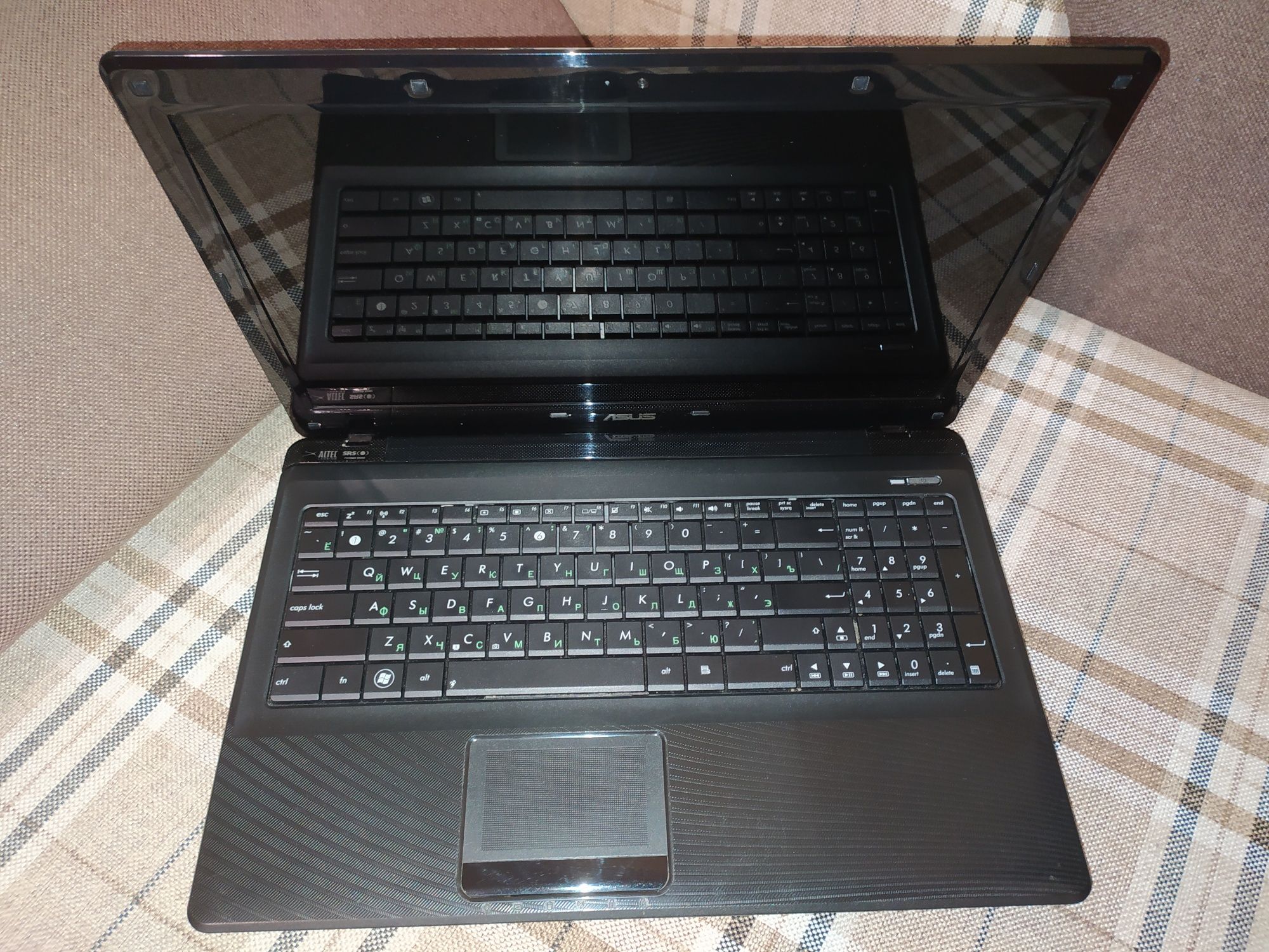 Продам ноутбук б/у ASUS - X52N.