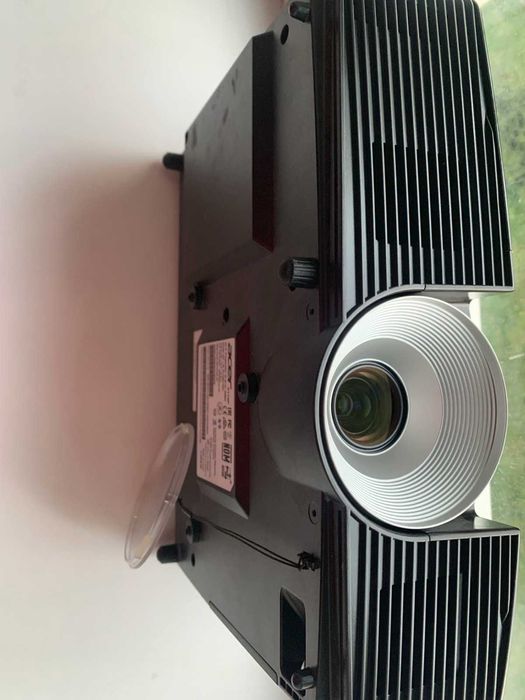 Продам проектор Acer