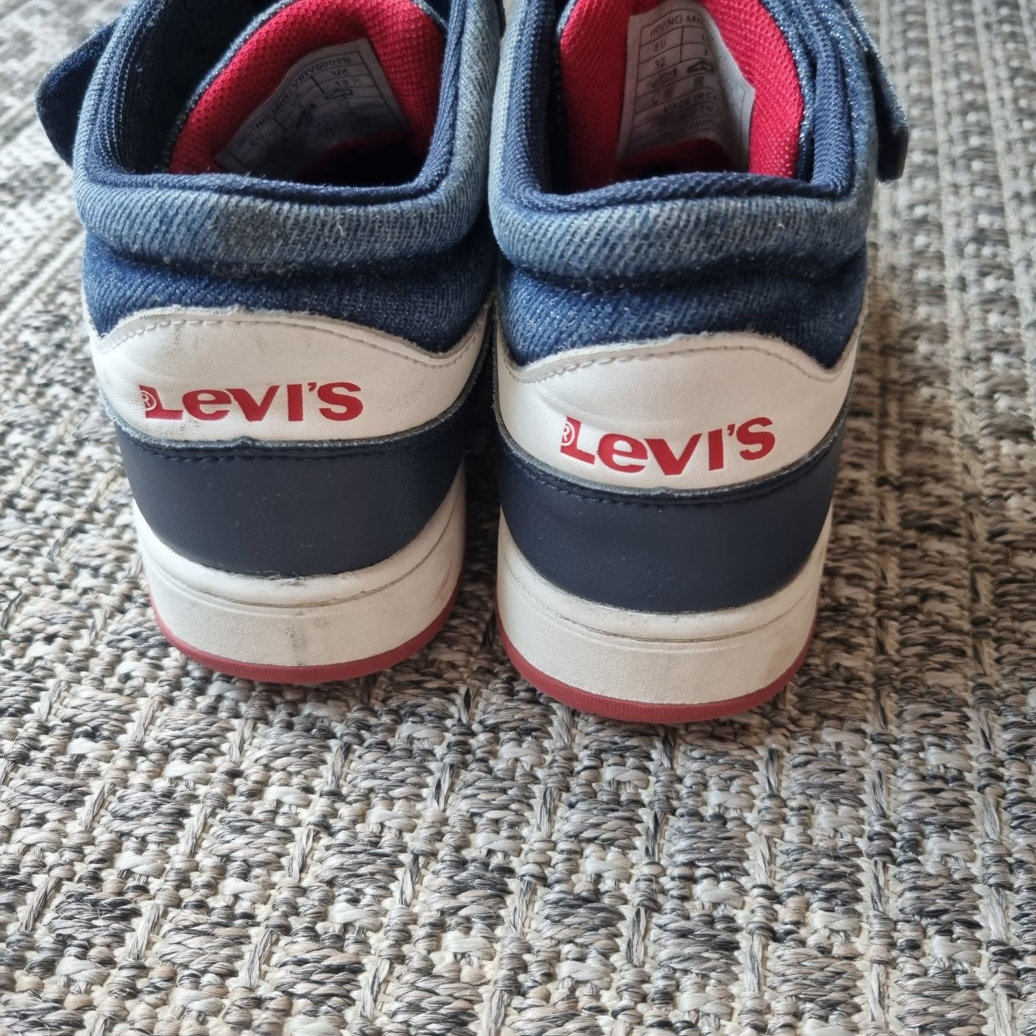 Кеди високі Levi's 32 розмір кросівки для хлопчика