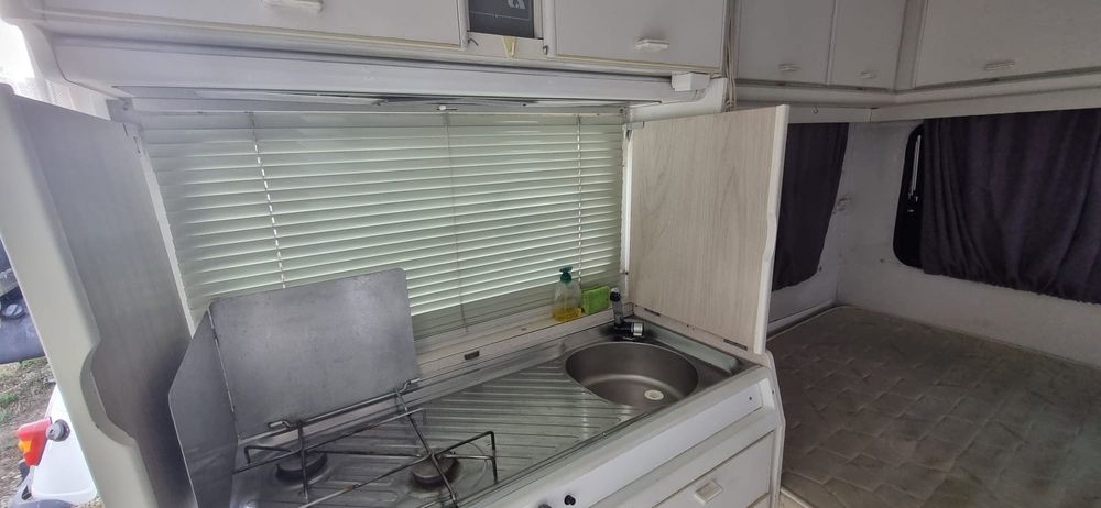Caravana Adria optima