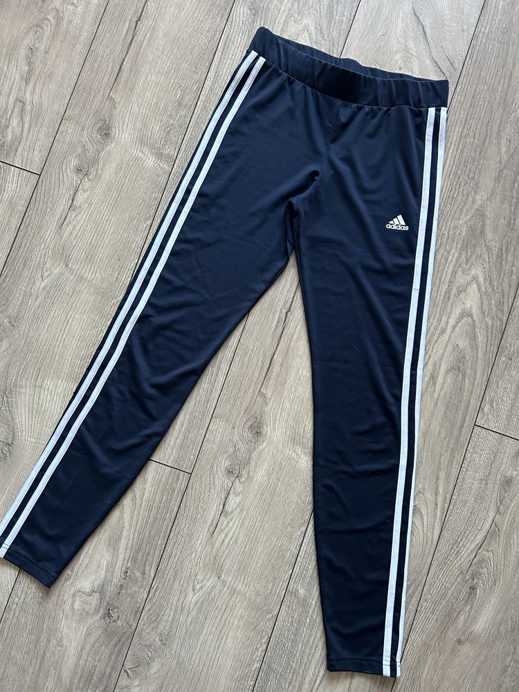 Legginsy Adidas Śliskie