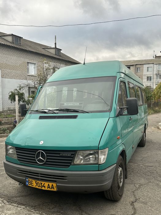 Продам Sprinter Mercedes Benz 310 2.9 дизель 1999 года в хорошем сост