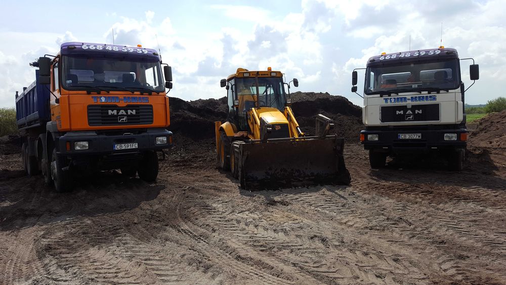 Czarnoziem przesiany, ziemia ogrodowa, piasek, torf, żwir