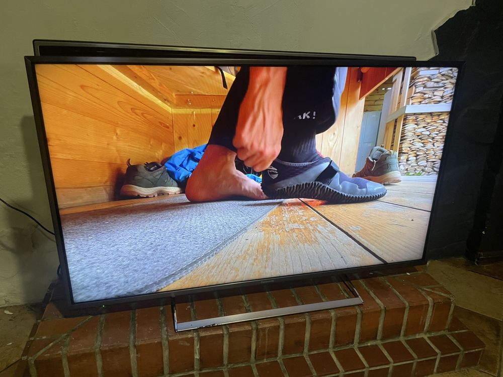 Телевізор Panasonic 47 Smart tv