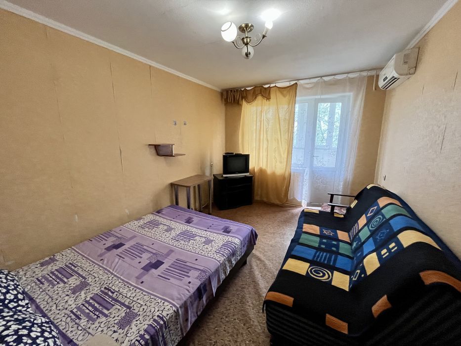 Оренда 3 кімнатної квартири в Центрі вул. Колодезна/ 3 Слобідська.