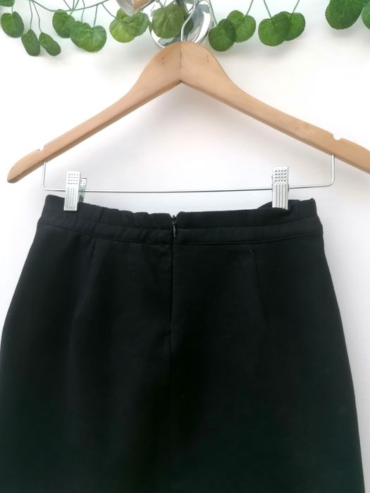 Minissaia Preta de Pele de Pêssego
