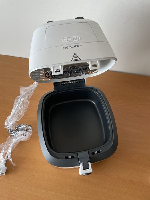 DeLonghi IDEAL FRY Fitadeira sem Óleo branca