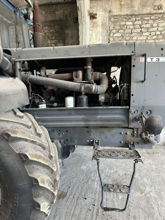 Продам трактор хтз 1221