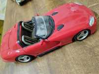 Model samochodu Dodge Viper w skali 1:18