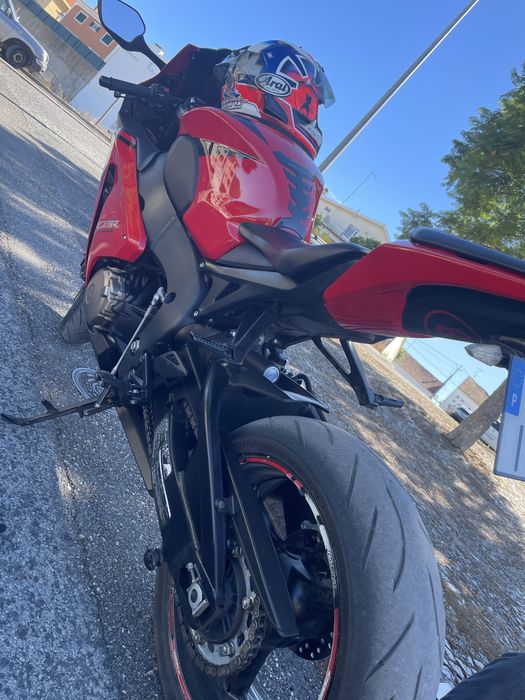 Cbr1000rr 2010.